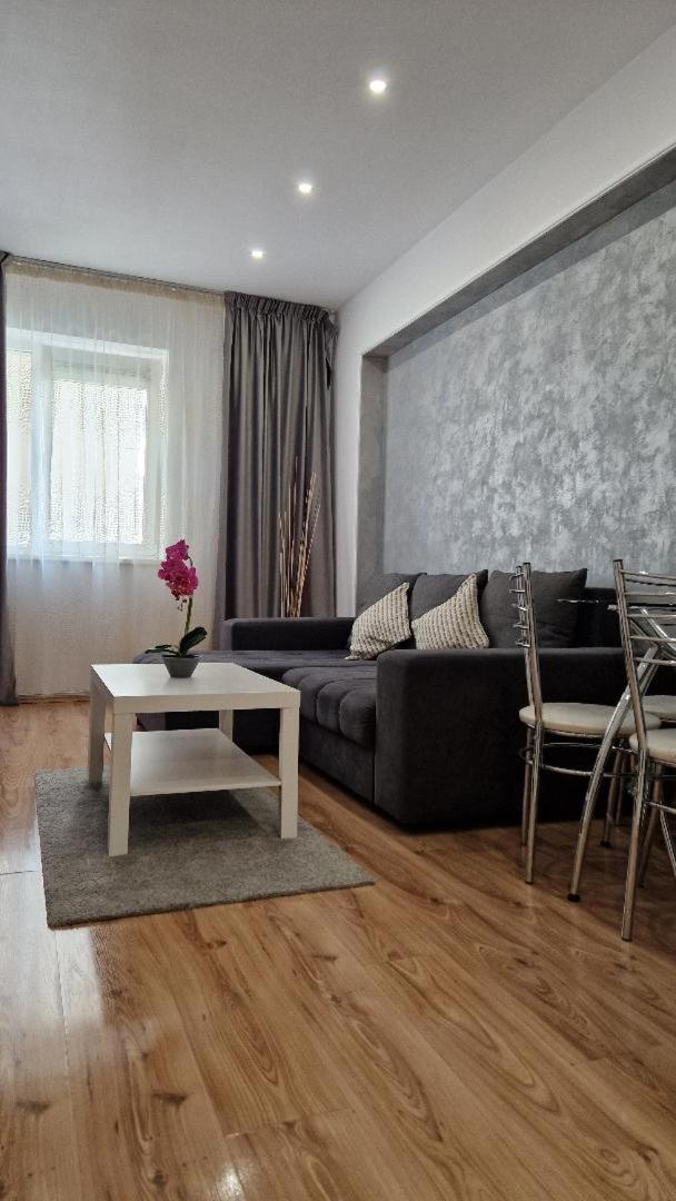 Apartament Rin Grand Sofmed Bukareszt Zewnętrze zdjęcie