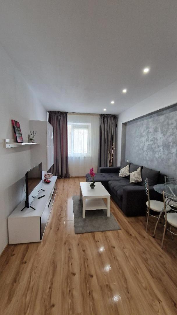 Apartament Rin Grand Sofmed Bukareszt Zewnętrze zdjęcie